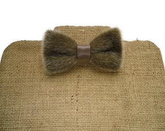 Faux fur light brown bow tie - Original faux fur bow tie - Wedding bow tie - Brown bow tie - Cool bow tie - Creative bow tie - Gift for man