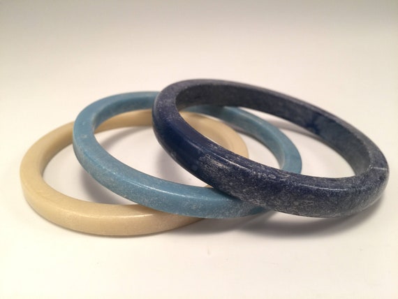 Vintage Marbled Plastic Bangles / Set of 3 - image 1