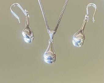 Complementary Teardrops Sort-of-Set