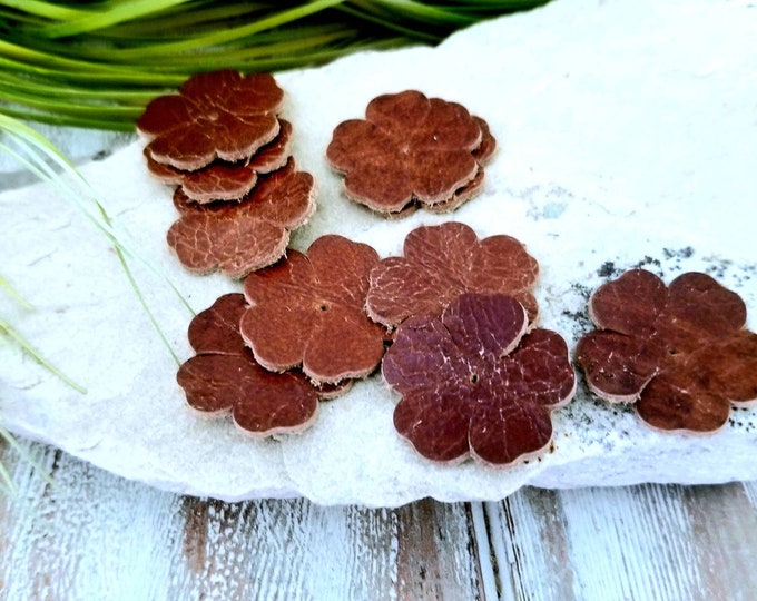 Jewelry Supplies Handbag Supplies Set of 12 Distressed Leather Flowers Genuine leather Flower Shapes
