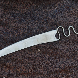 Abrecartas en alpacca, hecho a mano, Cuchillo sobre
