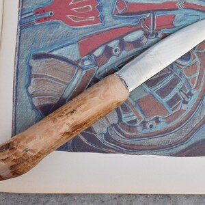 abrecartas de bronce, cuchillo de sobre, hecho a mano, mango de madera