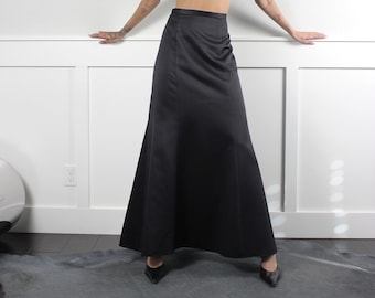 vtg Y2K black satin mermaid maxi skirt