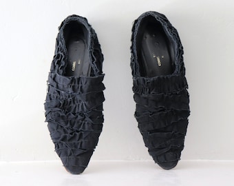 90s COMME DES GARCONS pointy ruffled avant garde flats |  8 8.5