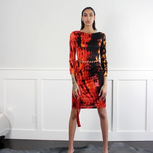 vtg 90s SILK black red abstract print bodycon midi dress S M image 2