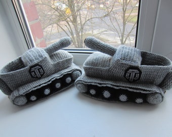 Boyfriend gift, husband gift, tank slippers, panzer slippers,army tank slippers, valentines day for him, panzer hausschuhe, funny slippers