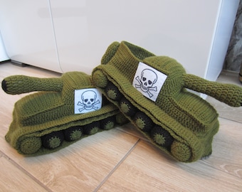 Tank slippers, battle slippers, army tank slippers, funny slippers, panzer hausschuhe, boyfriend gift, tank slippers crochet, tanks mens