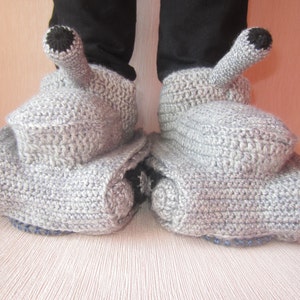 Hand Knit Slippers, Crochet Tank Slippers, Adult Crochet Slippers, Gift For Him, Handmade Shoes, Tank Slippers Shoes, Tanks Knit Slippers image 3