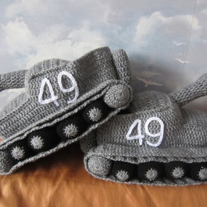 Tanks slippers, pantoufles adultes, fathers day gift,chaussons crochet,gestrickte hausschuhe,handmade knited slippers,crochet pantufas homem