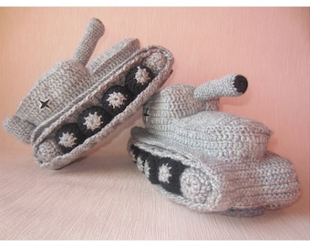 Wedding gift for Him,Unique Wedding Gift,Anniversary Gift,Groomsmen Gift,Honeymoon Gift,Hand Knit Slippers,Crochet Tank Slippers,Tank  Shoes