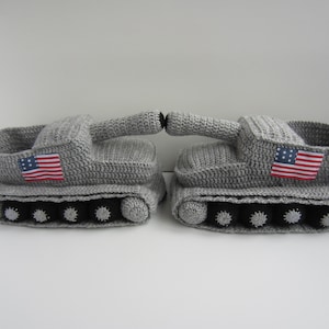 blotte vært bilag Army Tank Slippers - Etsy Israel