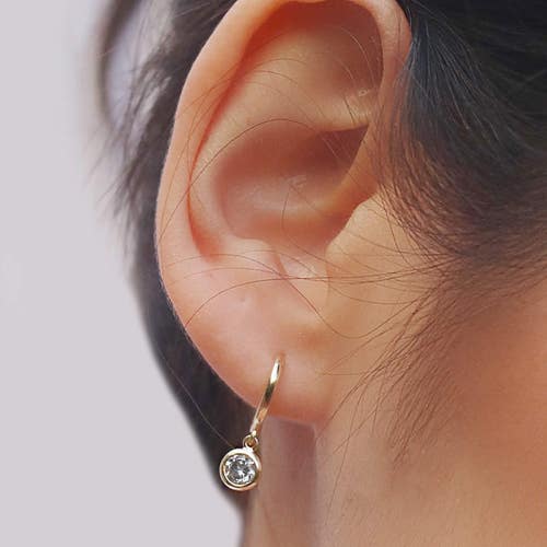 Unique Studded Huggie Hoop Clear Simulated CZ .925 Sterling Silver Simple Huggie Hoop Earrings Unique Studded Huggie Hoop Clear Simulated CZ .925 Sterling Silver Simple Huggie Hoop Earrings