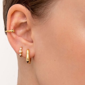 Cz pearl hoop earrings - huggie gold pearl hoops - Cz Gold hoop earrings - Dainty gold hoops - Tiny hoops - pearl hoops - Minimal gold hoop