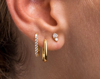 Dainty cz studs - Tiny earrings - Delicate earrings - Cz earrrings - Gold studs - Gold earrings - Minimal studs - Dainty Jewels