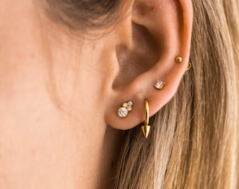 Spike hoops - Small hoops - Huggie hoops- Dainty Earrings - Thin hoops - Tiny hoops - Minimalist earrings - Minimal hoops