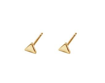 Triangle studs - Triangle earrings - Triangle studs - Dainty studs - Minimalist studs - Tiny triangle studs - Minimal earrings