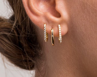 Oval earring hoops , Oval gold hoops, Gold hoops, Silver hoops, Zirconia hoops, Dainty hoops, White zirconia, Cz Hoops, Classic hoops