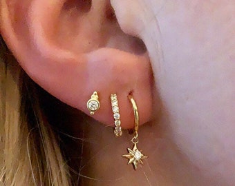 Tiny earrings, Studs earrings, Dainty earrings, Minimalist earrings, Delicate earrings, Cz earrings, Cz silver studs, Tragus earrings