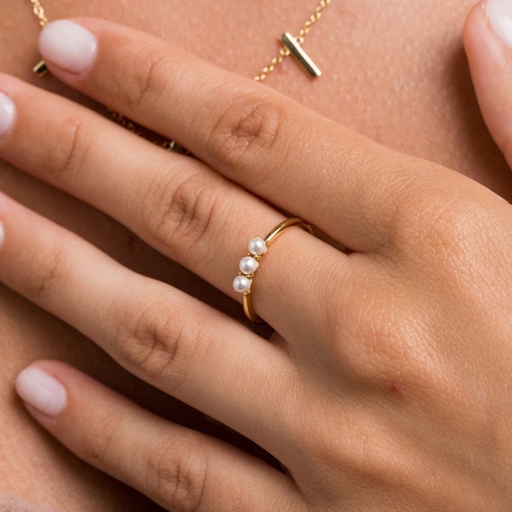 Vintage Pearl ring in 10 Karat Yellow Gold Setting - Larc Jewelers