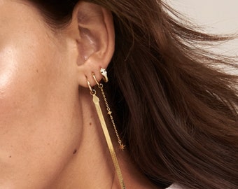 Star chain hoop earring -  stars hoops - star gold hoops - fashion hoops -  long earrings - stars earrings - fashion hoops - delicate hoops