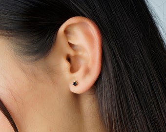 シルバー925 ストーンピアス ブラックピアス 一粒ピアス