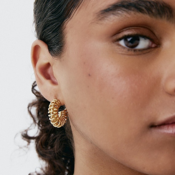 Orecchini A Cerchio In Acciaio Inossidabile Di Alta Qualit&agrave;, 4-50 Orecchini A Cerchio Piccoli Da 16 Mm, Orecchini A Cerchio Huggie Placcati In Oro 18 Carati, Creazione Di Gioielli (A57) - Italia