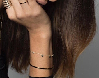 Coin bracelet - Gold bracelet - dainty bracelet - Charm bracelet - Minimal necklace - Minimal jewelry - Dainty jewelry - fashion jewelry