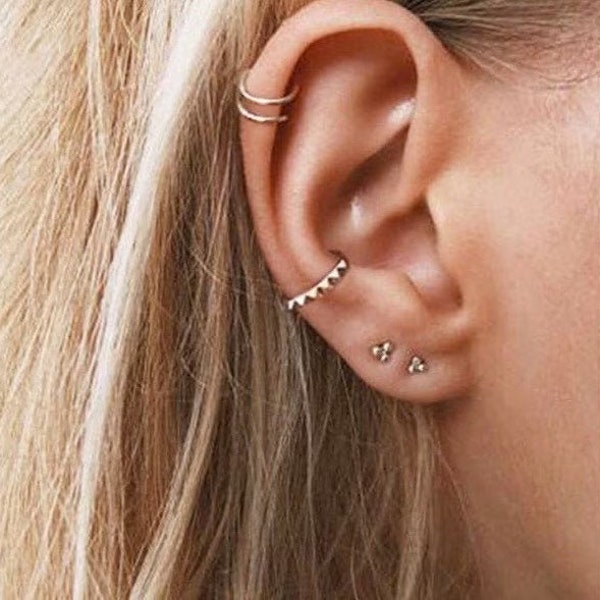 Tiny dainty earrings - Tiny gold studs - Dainty silver studs - Stud earrings - Tagur earrings - Cartilage studs - Minimalist earrings