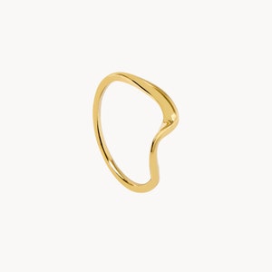 Ljusböjd ring, Förgylld ring, Oregelbunden tunn silverring, Stapelring, Ring med vågiga former, Minimalistiska ringar, Böjd förlovningsring
