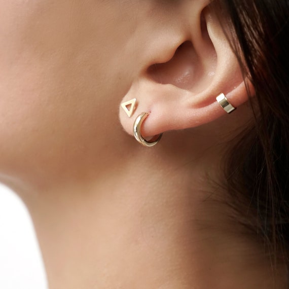 Ear hugging earrings Gold hoop earrings Silver hoop earrings Minimalist earrings Dainty earrings Cartilage hoops Tragus hoops