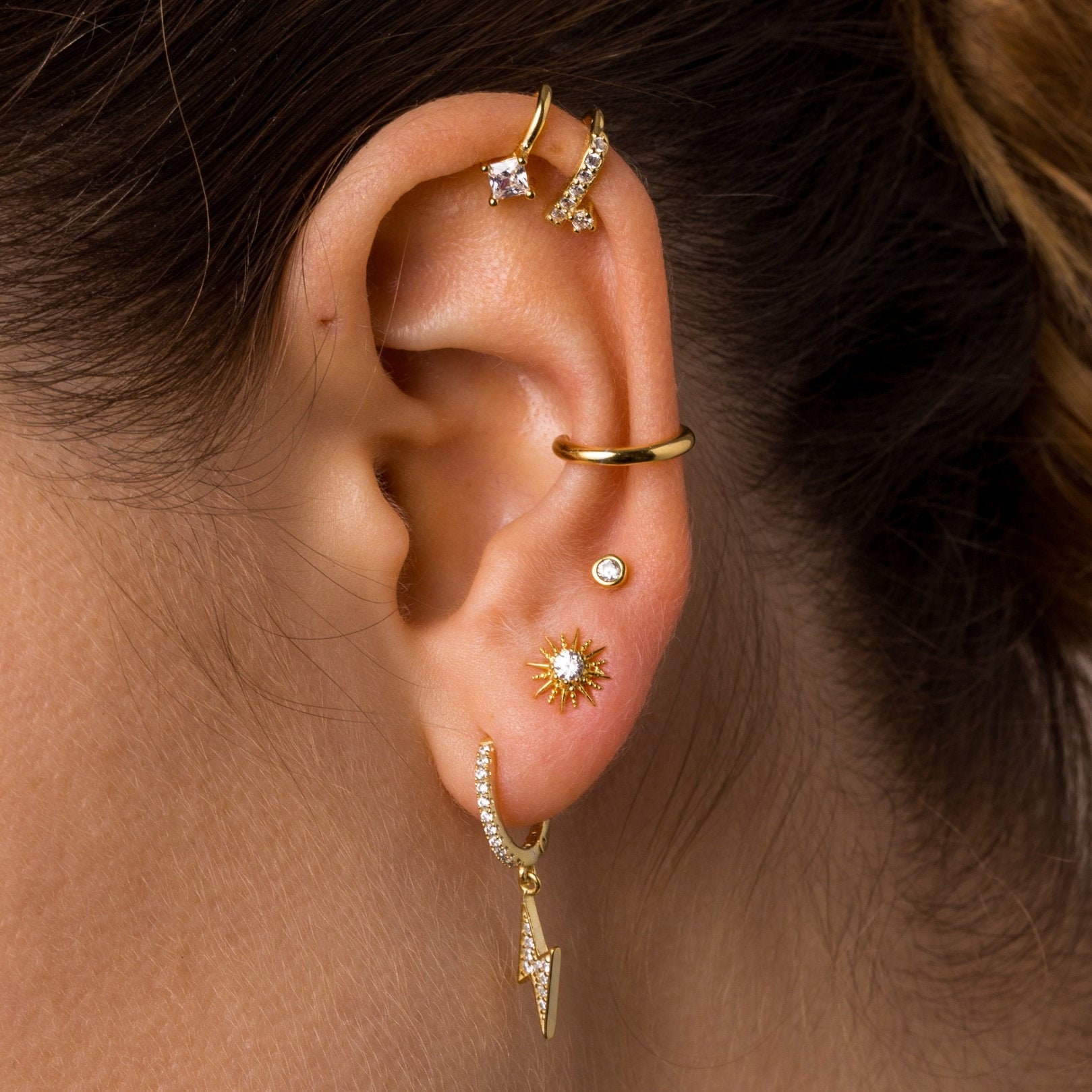 ゴールドスタンダード✨ Sun Shape Gold Studs - Sun Silver 925 Gold Earrings