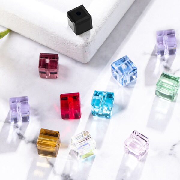 20 pieces / Square Cube Glass Beads, 8mm Crystal Glass Beads, Jewellery Making DIY P01