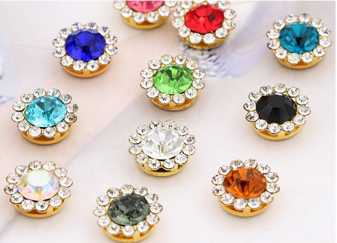 SUPERFINDINGS Blumen Strassknöpfe 18mm - 10 Stück Goldene Ösenknöpfe Mit Kristall