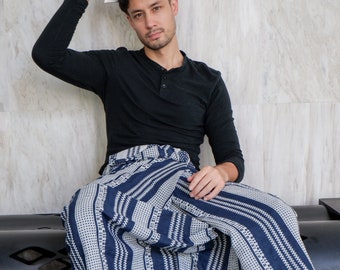 Modern Men's Longyi ⎜ Multi-purpose sarong wrap dress⎜Comfy minimalist pareo ⎜casual  beach lavalava⎜MONTEGUE⎜Burmese India Bali Hawaii