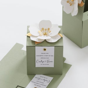 Lot de 10 coffrets cadeaux vert sauge avec décoration florale pour mariages, baptêmes et plus