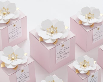 Boîtes à dragées rose clair avec décor floral pour mariage, fête nuptiale, baptême, anniversaire et anniversaire