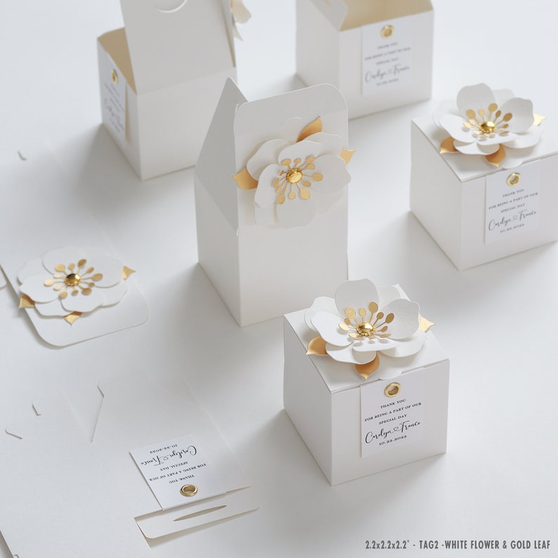 White favor boxes with flower decor for wedding, bridal party, Baptism, birthday and anniversary zdjęcie 5