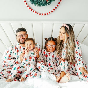 CHRISTMAS FAMILY MATCHING pajamas | family pajamas | matching outfits | matching pjs | coordinating pajamas | holiday matching pajamas