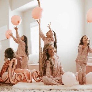 PINK HEART PAJAMAS |mommy and me pajamas, family pajamas, mother daughter, matching outfits, matching pajamas, mommy and me matching outfits