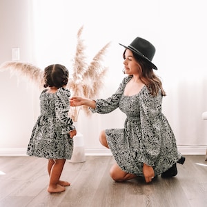 Fall mommy and me dresses, mommy and me outfits, thanksgiving matching dresses, gift for her, gift for wife, mommy and me matching dresses