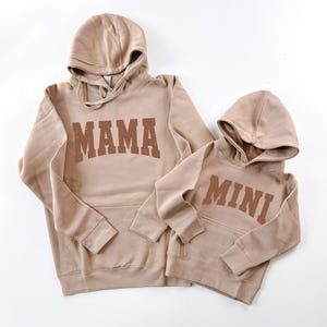 Mommy and Me fall, Mama & Mini, Matching Outfits, Gender-neutral appeal, Twinning Sets, Mama and Mini Sweatshirts, Hoodies for Kids,