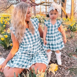 Mommy and me matching 4th of July dresses, mommy and me summer dresses, mother daughter outfits, matching outfits, mommy and me