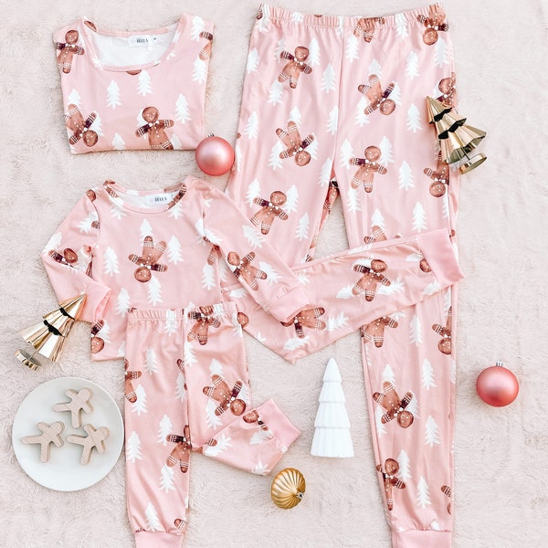 GINGERBREAD MAN PAJAMAS , family pajamas, mother daughter, matching outfits, matching pajamas, mommy and me matching outfits, pjs