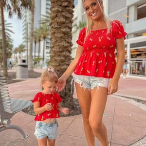 Pineapple tshirt, mommy and me shirts, mommy and me outfit, matching birthday shirts, family matching, mother daughter vacation shirts, mom