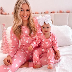 Mommy and Me Valentine, Valentine&#39;s pajamas, mommy and me pajamas, matching outfits, matching pajamas, valentines day, pink pajamas, mama