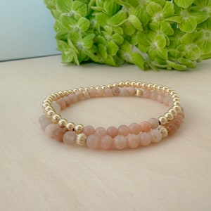 Sunstone bracelet, peach gemstone bracelet, natural sunstone and gold beaded bracelet set