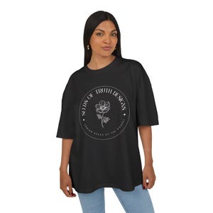 Seeds of Truth Designs - T-shirt unisex con box merchandise - Branding, abbigliamento comodo per tutti i giorni, abbigliamento casual, maglietta con grafica unica