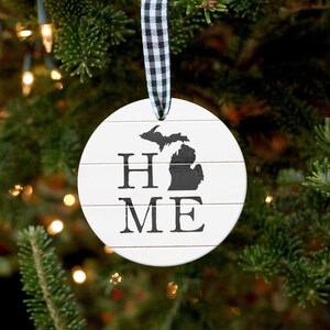 Michigan Ornament, Michigan Gift, Housewarming Gift, New Home Gift, Farmhouse Ornament, Michigan Home Decor, Ornament Exchange, Care Package