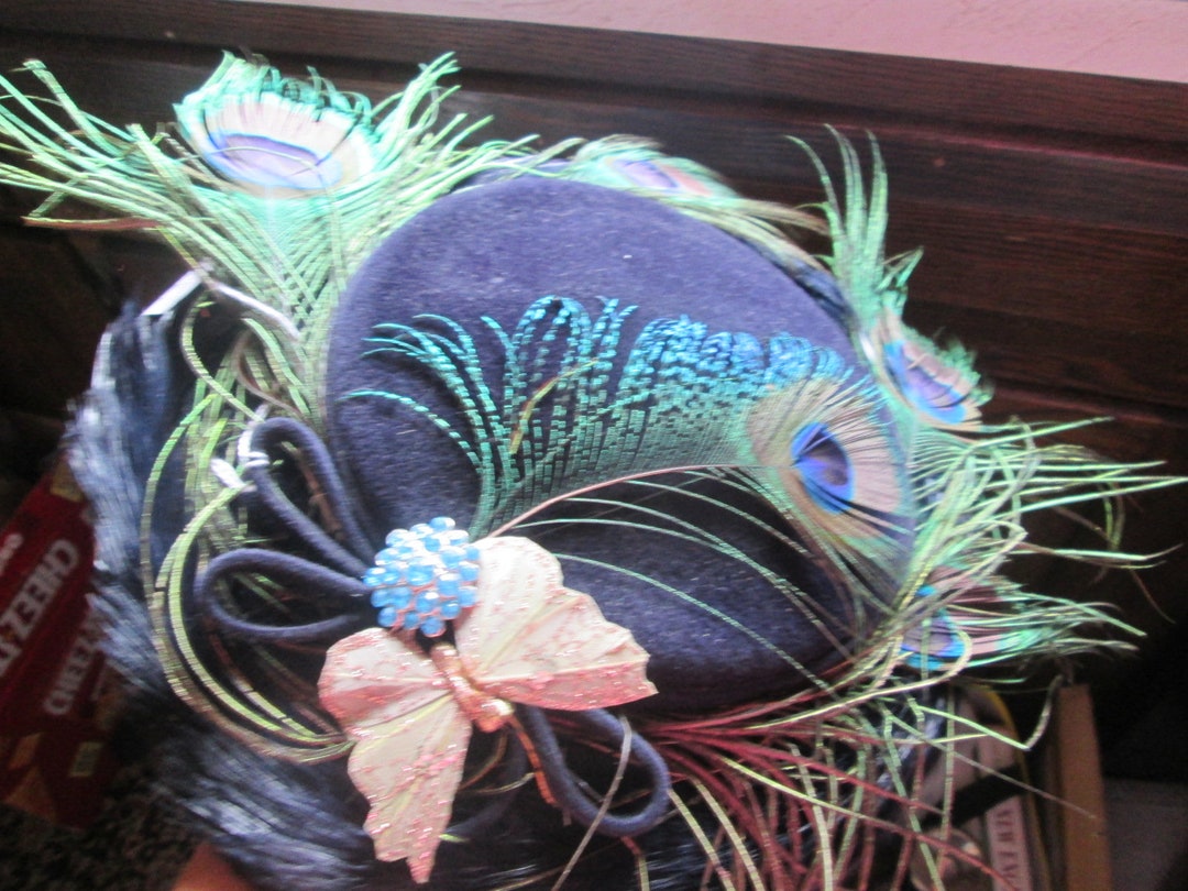 Vintage Peacock hat and wristlet Peacock Hat 1950s - Etsy main image 4