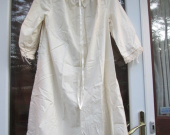 CHEMISE CLUNY LACE  Colonial 18th c Ladies